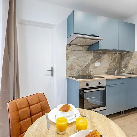 Appartement Nid Douillet Pour Deux Cœur Du 19e Arrondissement Paris