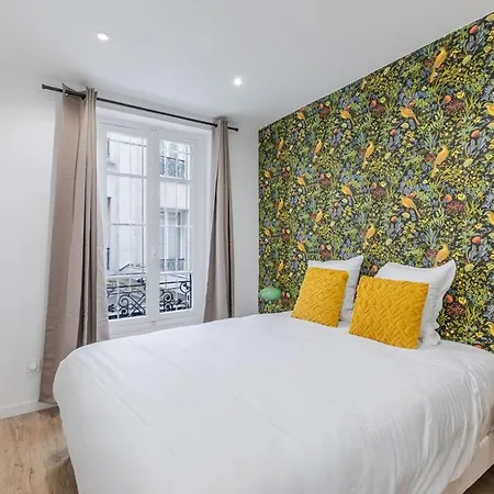 Nid Douillet Pour Deux Coeur Du 19e Arrondissement Apartment