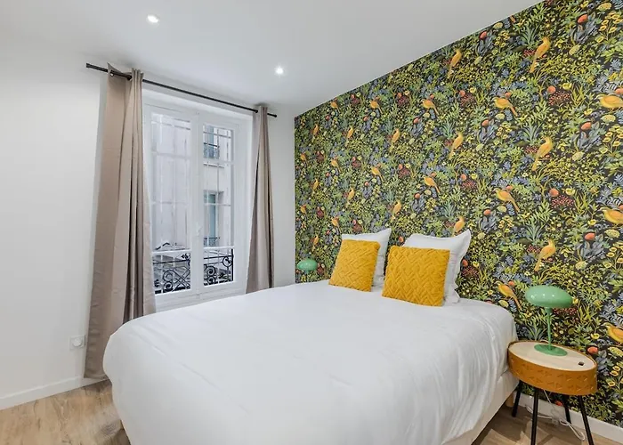Nid Douillet Pour Deux Coeur Du 19e Arrondissement Apartament Paryż